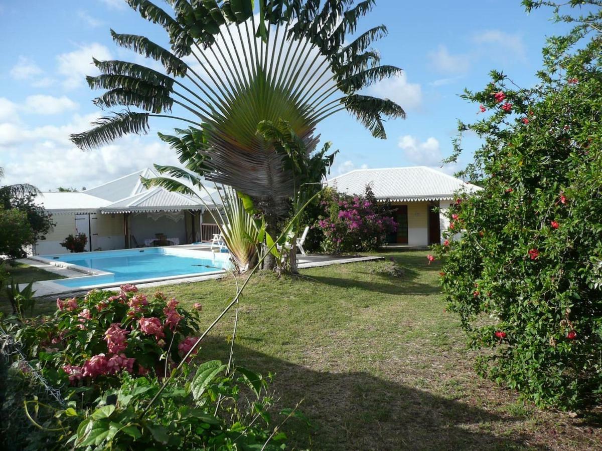 Bungalow Du Voyageur Le Marin Esterno foto